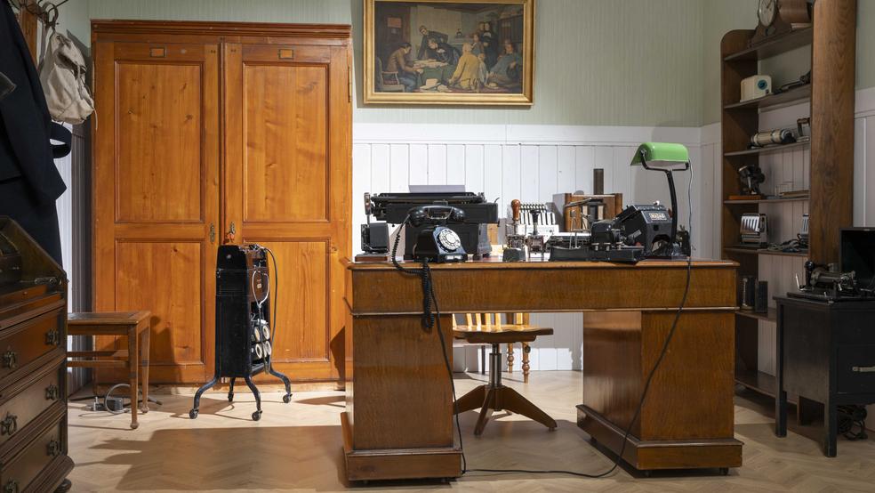 Image of Grand Opening: Historical Office Worlds