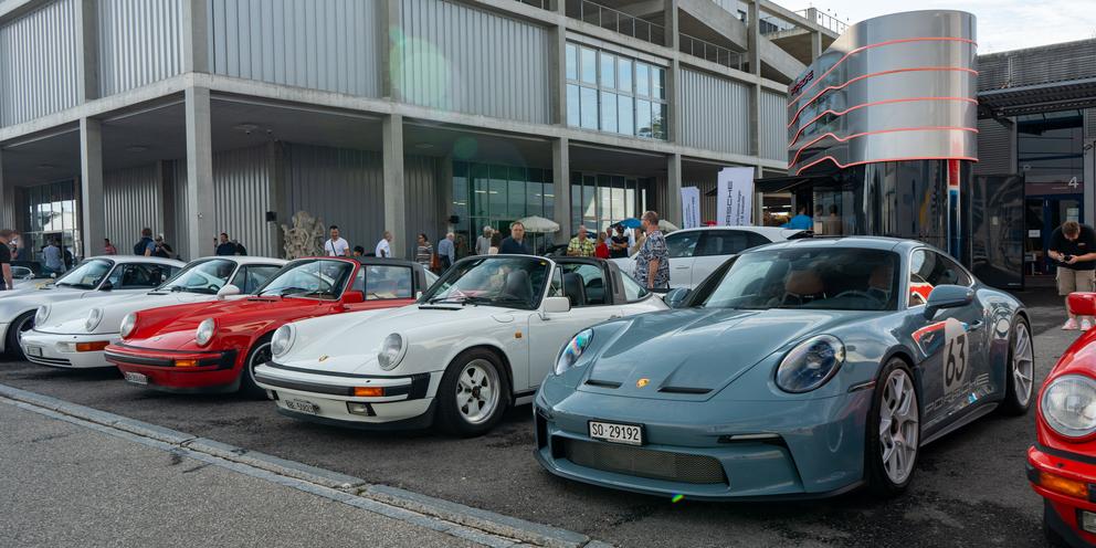 Bild von Porsche-Treffen (mit Porsche Zentrum Aargau)