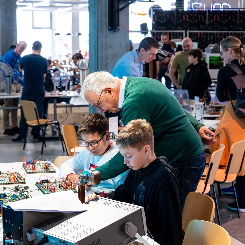 Bild von Premiere der Science Days 2026 in der Enter Technikwelt ein voller Erfolg